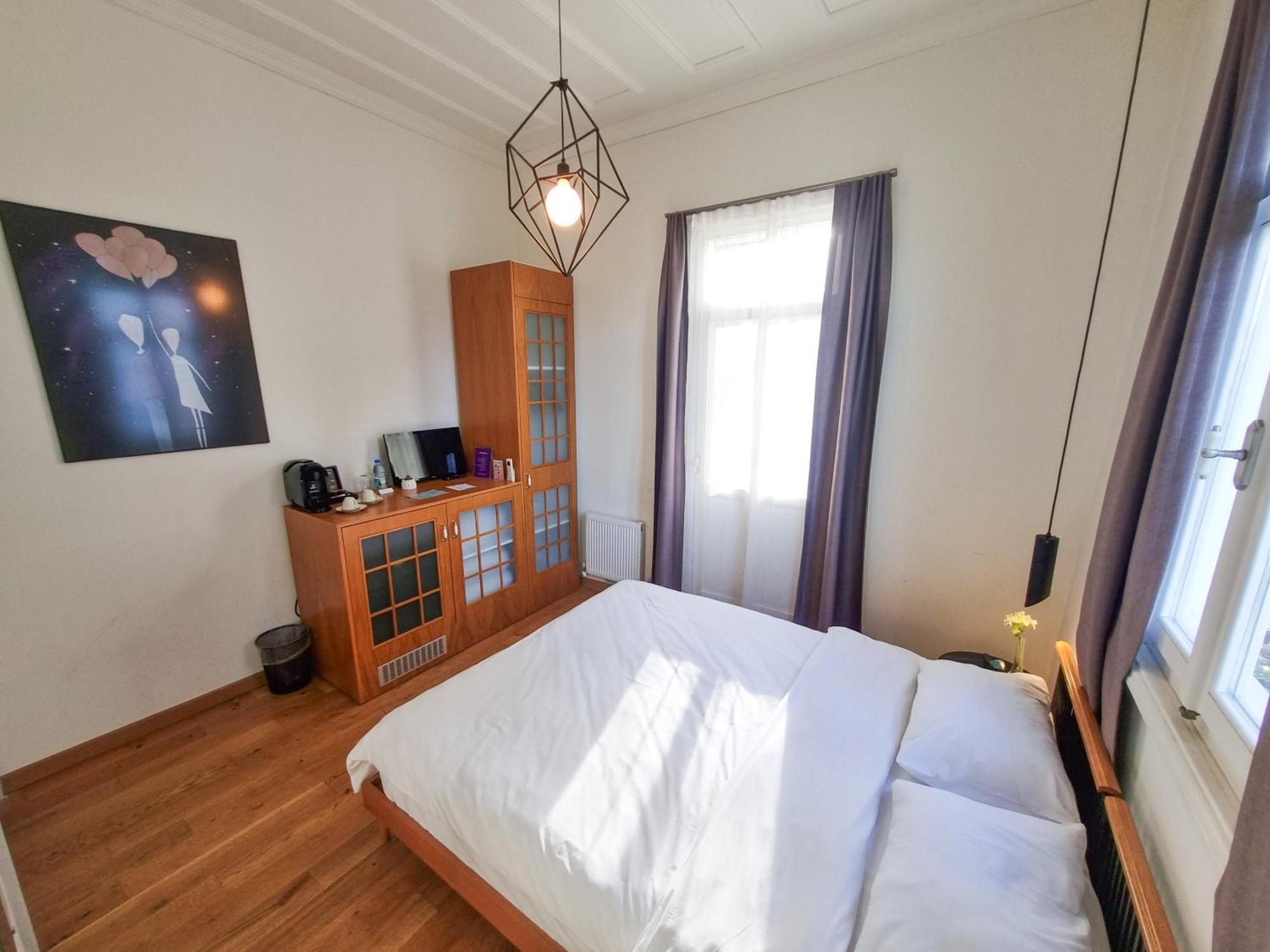 Serguzest Otel Адалар Экстерьер фото