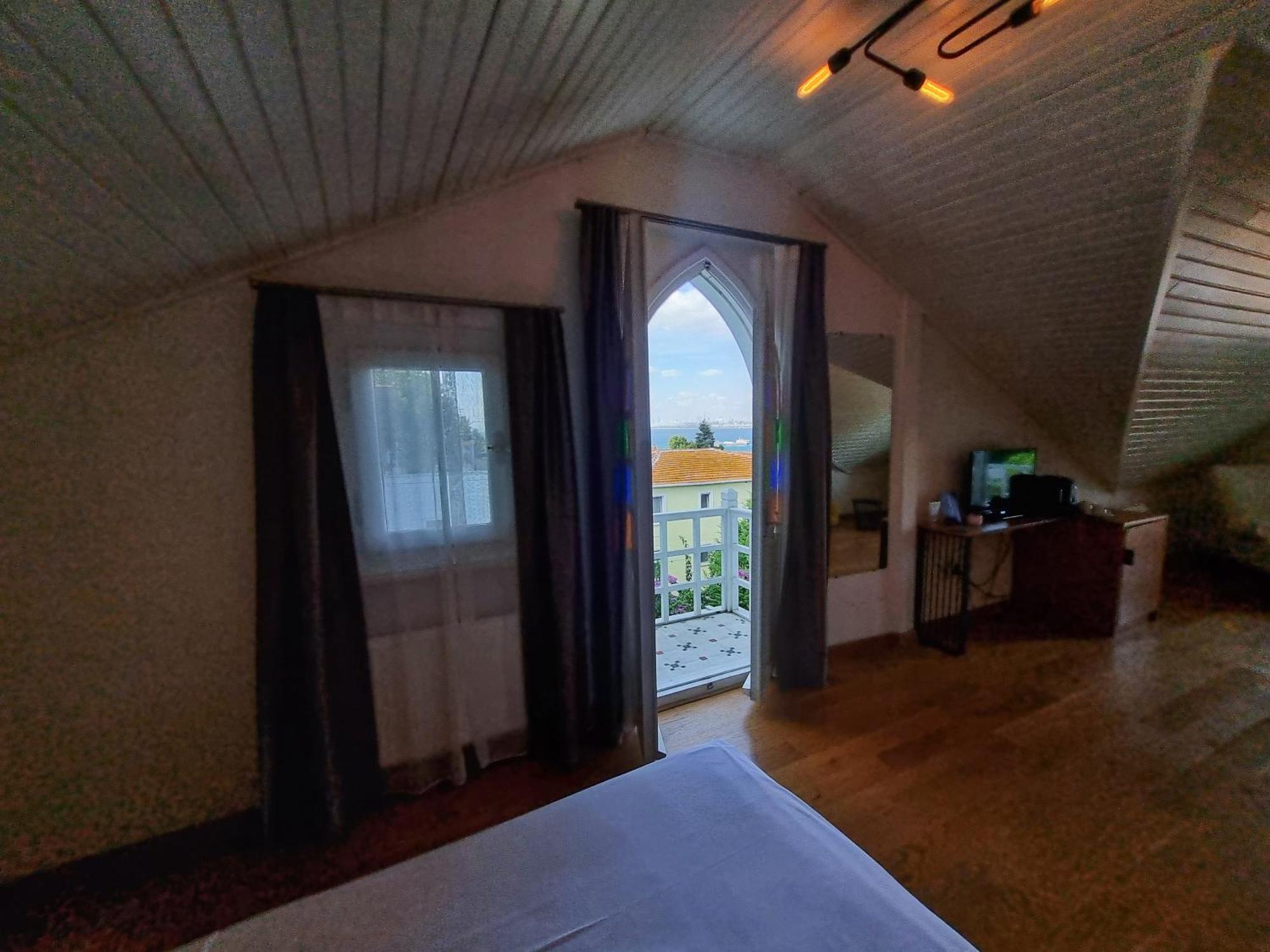 Serguzest Otel Адалар Экстерьер фото