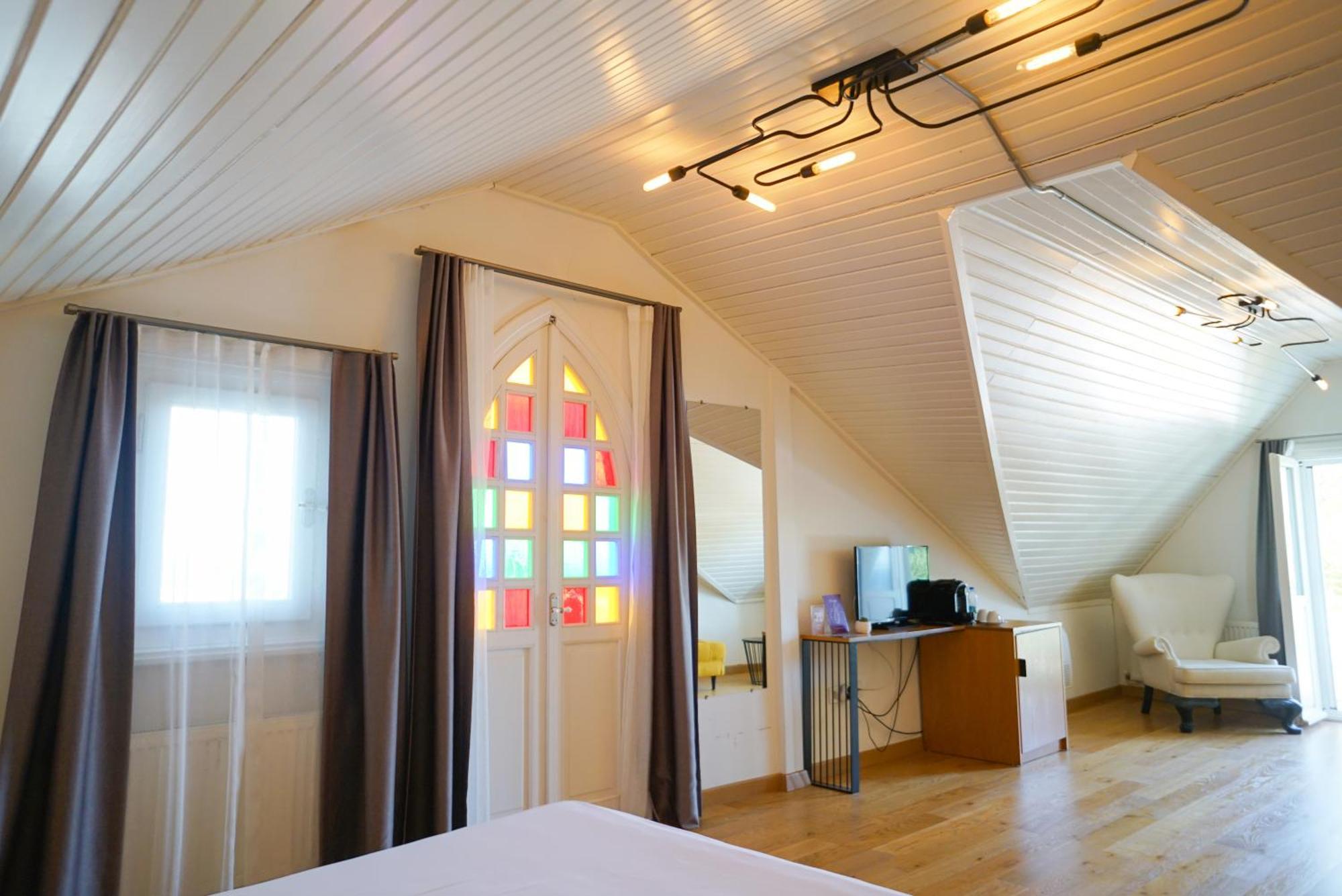 Serguzest Otel Адалар Экстерьер фото